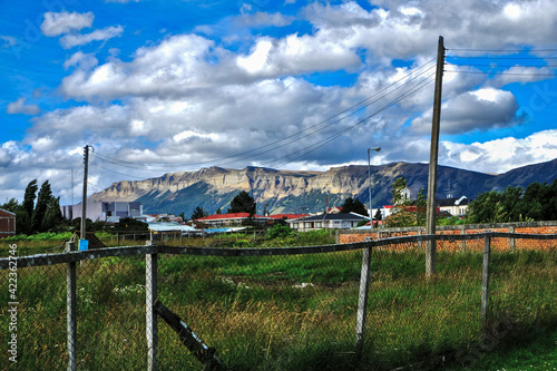 Puerto Natales Panorama mit Zaun
