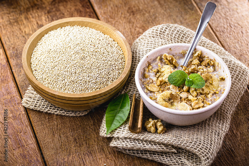 porridge of oats and nuts, with quinoa and fruit