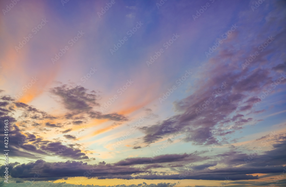 Obraz premium Natural background: dramatic sky at sunset