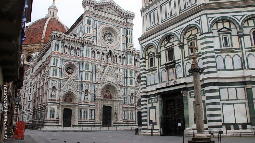 Florencia Italia en pandemia el Duomo