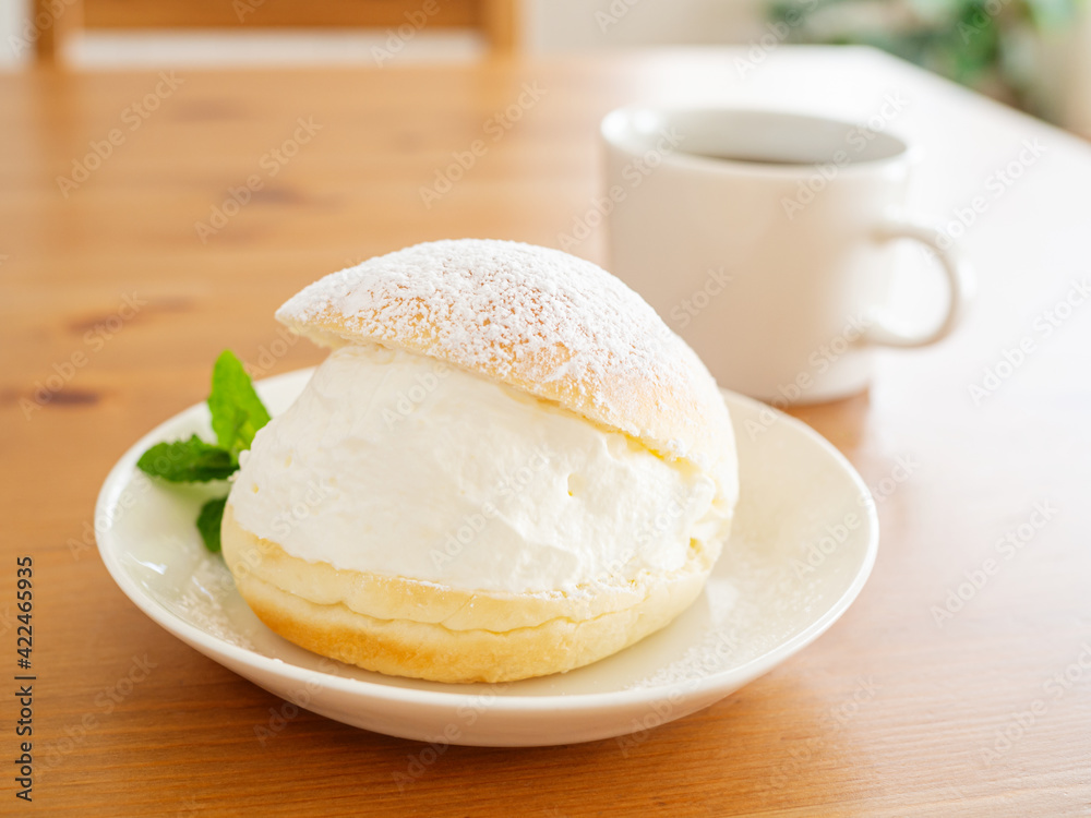 マリトッツォ マリトッツォ