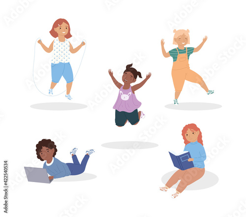 five happy girls