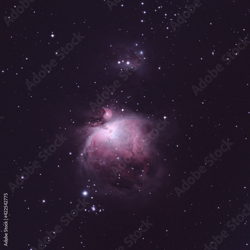 Astrophotographie de la nébuleuse d'Orion M42 depuis la campagne Suisse