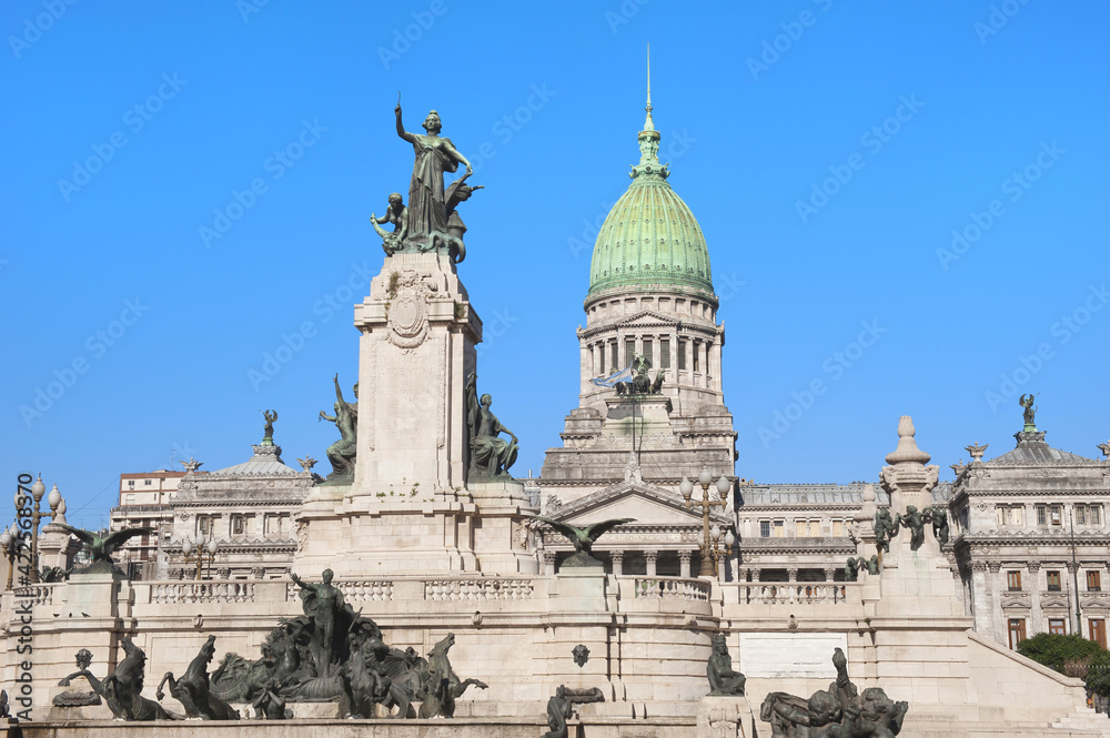 Argentinean National Congress and Monumento a los dos Congresos, Plaza del Congreso, Buenos Aires, Argentina, South America