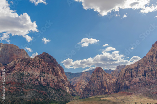 Wallpaper Mural mountains in the mountains Torontodigital.ca