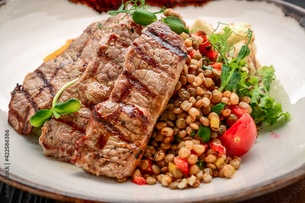 Turkish cuisine, wheat porridge with steak and vegetables
