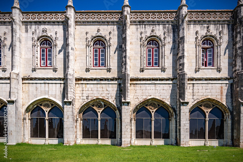 Monasterio de estilo manuelino de los Jeronimos en Lisboa Portugal 