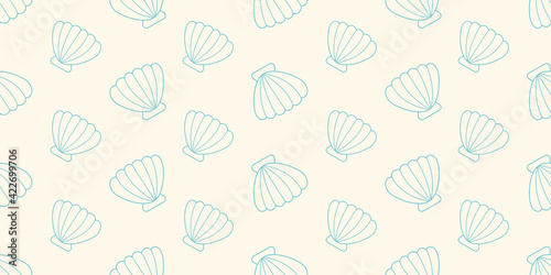 Summer seamless shell pattern. Vector illustration with shells. Marine background. Outline shells on a yellow background. © Liubov