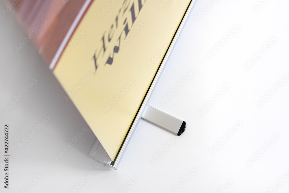Printed stand for presentations and product advertising.