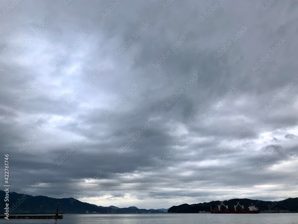 海 海