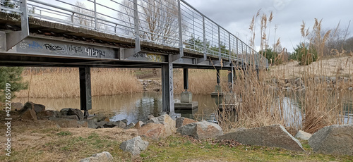 Brücke am Cospudener See bei Leipzig, Markkleeberg, Sachsen, Deutschland