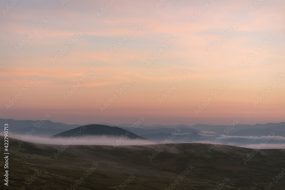 Obraz premium mountains sunrise fog clouds sky summer