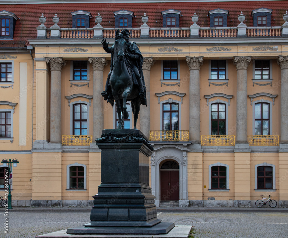 Statue von Karl-August