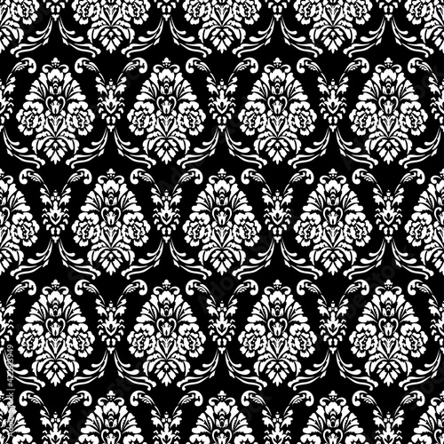 Black and white damask pattern. Vintage baroque seamless vector background.