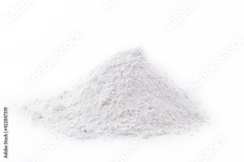 Powdered sodium percarbonate is an oxidizing chemical used in bleaching systems in general