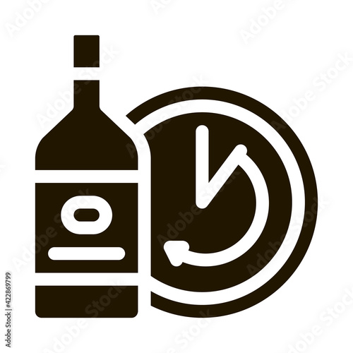 temporary aging of wine icon Vector Glyph Illustration