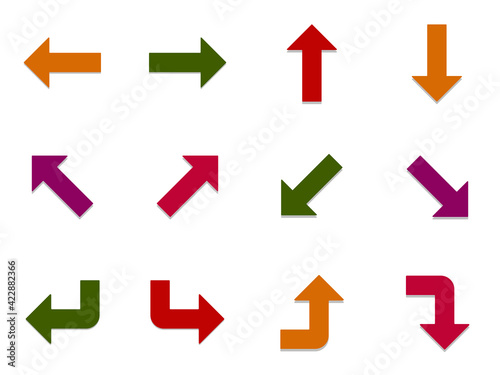 Conjunto de iconos de flecha de colores. Todas las direcciones. Diferentes diseños. Iconos para páginas web, aplicaciones o redes sociales