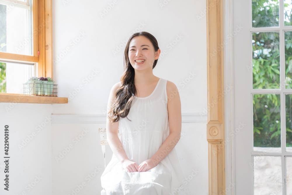 若い日本人女性 ビューティー イメージ 若い日本人女性 ビューティー イメージ