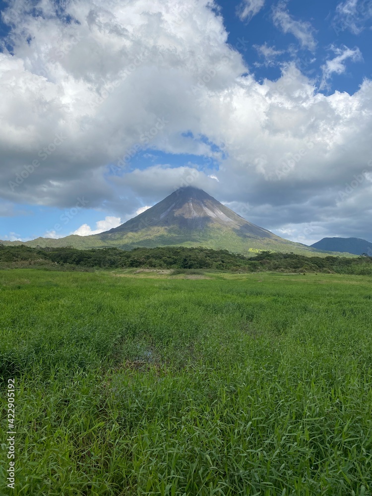 Fototapeta premium Volcano in Costa Rica