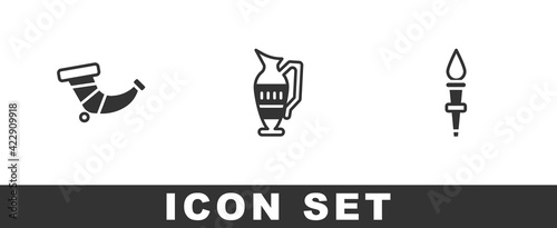Set Hunting horn, Ancient amphorae and Torch flame icon. Vector