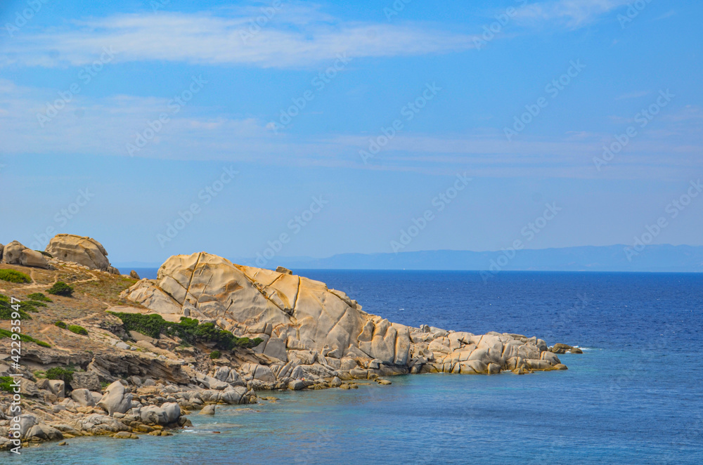 Fototapeta premium Felszunge vor Sardinien