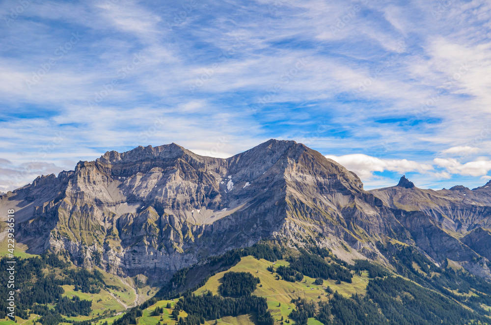 Bergpanorama oberhalb von Adelboden im Berner Oberland