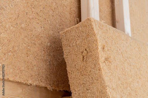Ökologisch Bauen, Dämmmaterial aus Holzwolle