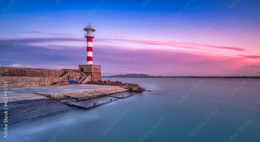 Obraz premium Bourgas effective lighthouse - located on the territory of the Port of Bourgas, located at the end of the eastern breakwater. Burned in 1899, this is the first Bulgarian port lighthouse.