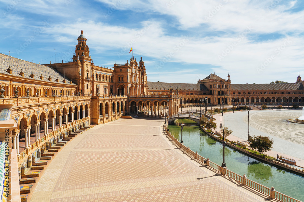 Fototapeta premium Aerial view of Spain Square of Seville, in Andalusia