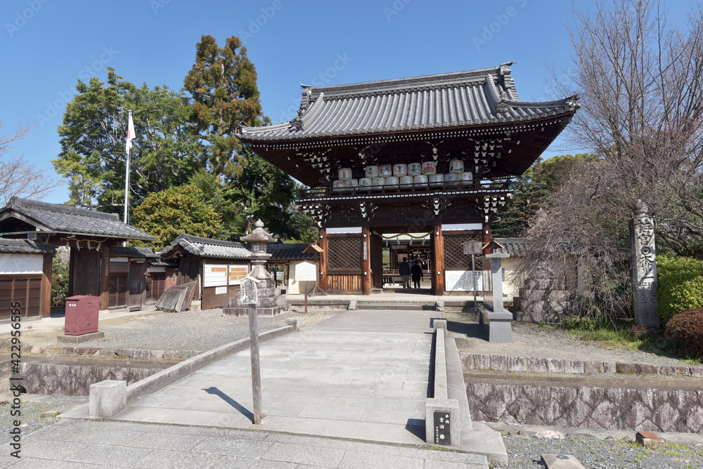 梅宮神社　随身門　京都市