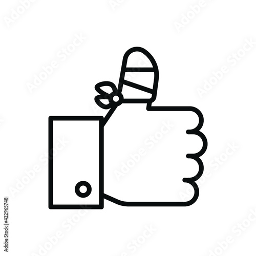Hurt hand, bandage finger line icon. Simple outline style. Like, thumb up gesture, injured, unavailable concept. Vector illustration isolated on white background. EPS 10.