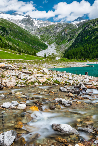 Immersion in the nature of the Ahrntal and Tures valleys