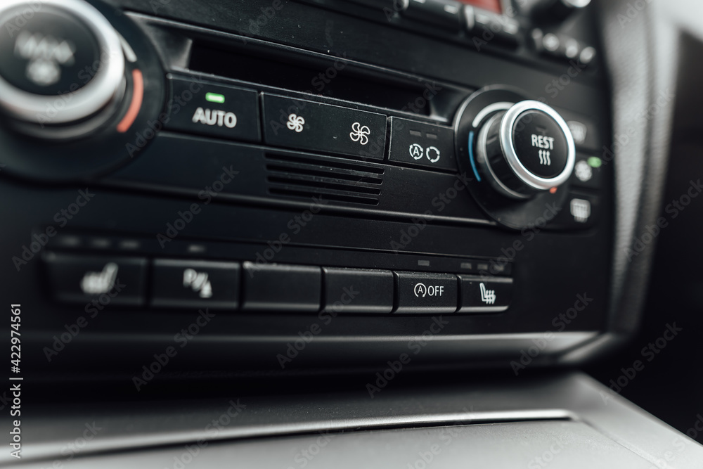 car with start stop system, start / stop button for switching on and off car with start stop system, start / stop button for switching on and off