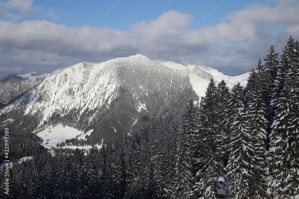 Obraz premium Traumhafter Winter ist zurück im Mangfallgebirge