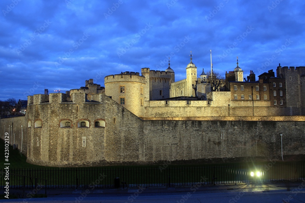 The Tower of London by night.