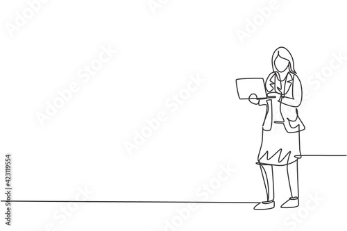 Continuous one line drawing of young female worker standing while holding laptop to type. Success business manager. Minimalist concept. Trendy single line draw design vector graphic illustration
