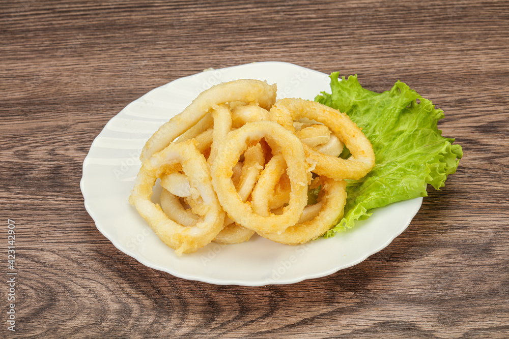 Roasted squid rings with salad Roasted squid rings with salad