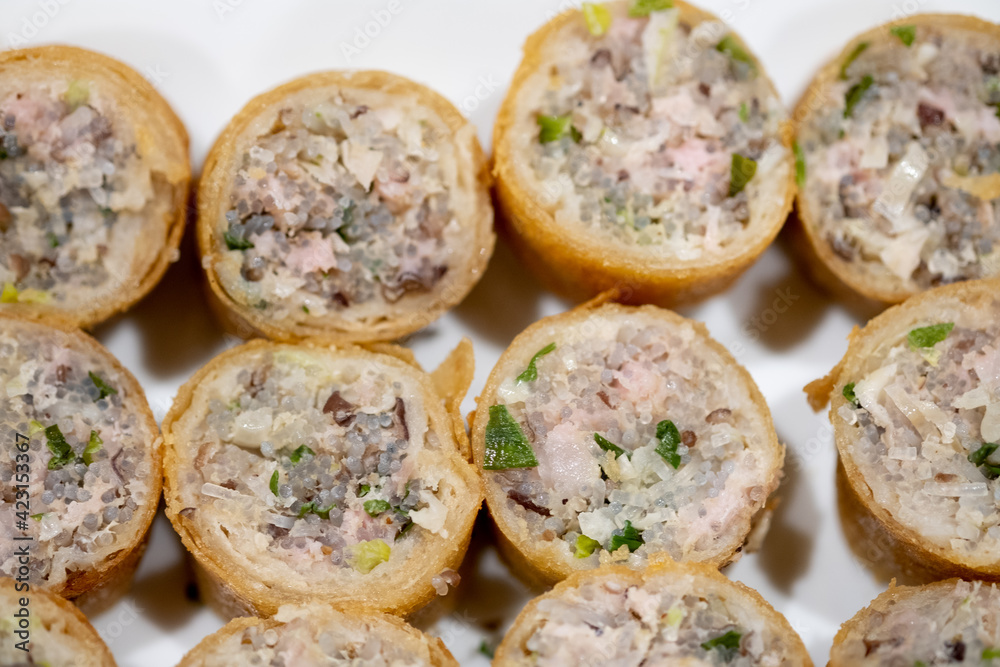 Deep fried spring rolls, Por Pieer Tod or Fried spring rolls