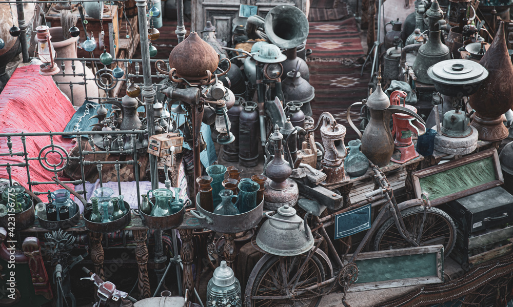 Flea market with many antiques and old things.