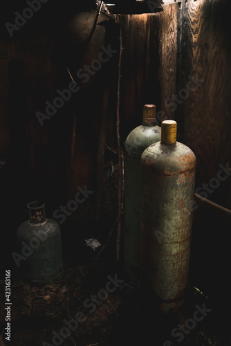 Wallpaper Mural Old Gas canister Torontodigital.ca