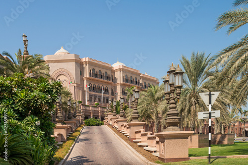 Emirates Palace Hotel in Abu Dhabi