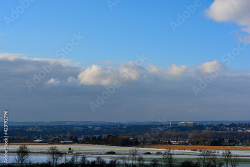 Schweinfurt im Winter Panorama, Blick von Sennfeld, Franken, Bayern, Deutschland