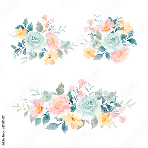 Soft watercolor floral bouquet collection. Roses arrangement wedding decoration