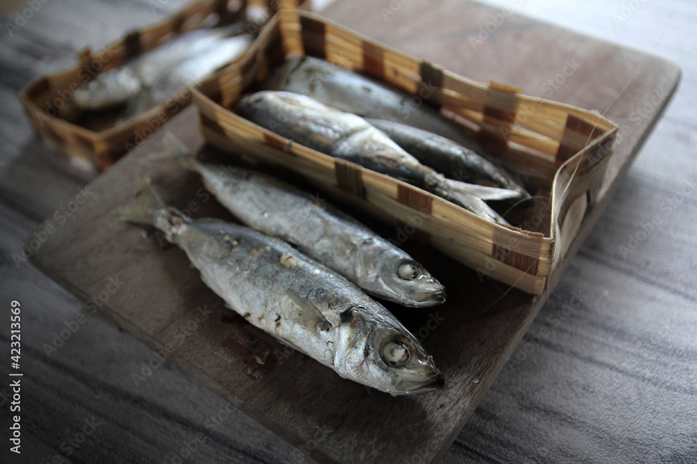 pindang-fish-salted-fish-in-a-bamboo-container-is-one-of-the