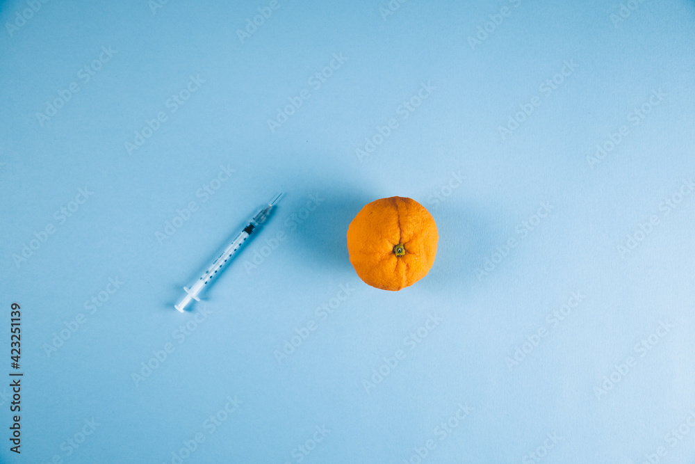 Imparare a fare le punture per infermieri e farmacisti con un'arancia Imparare a fare le punture per infermieri e farmacisti con un'arancia