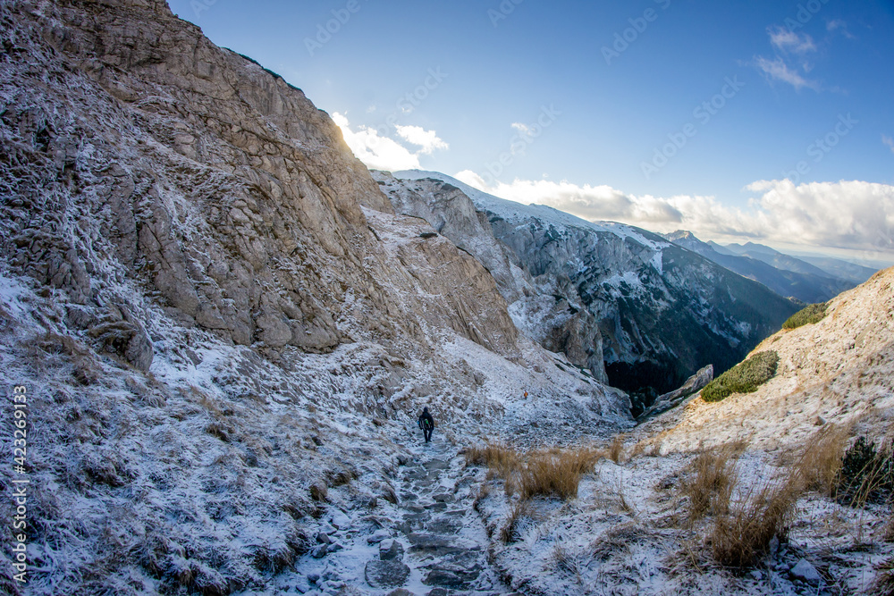 Szlak z Czerwonych Wierchów do Doliny Miętusiej, Tatry