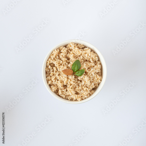 bowl de risotto de almendras