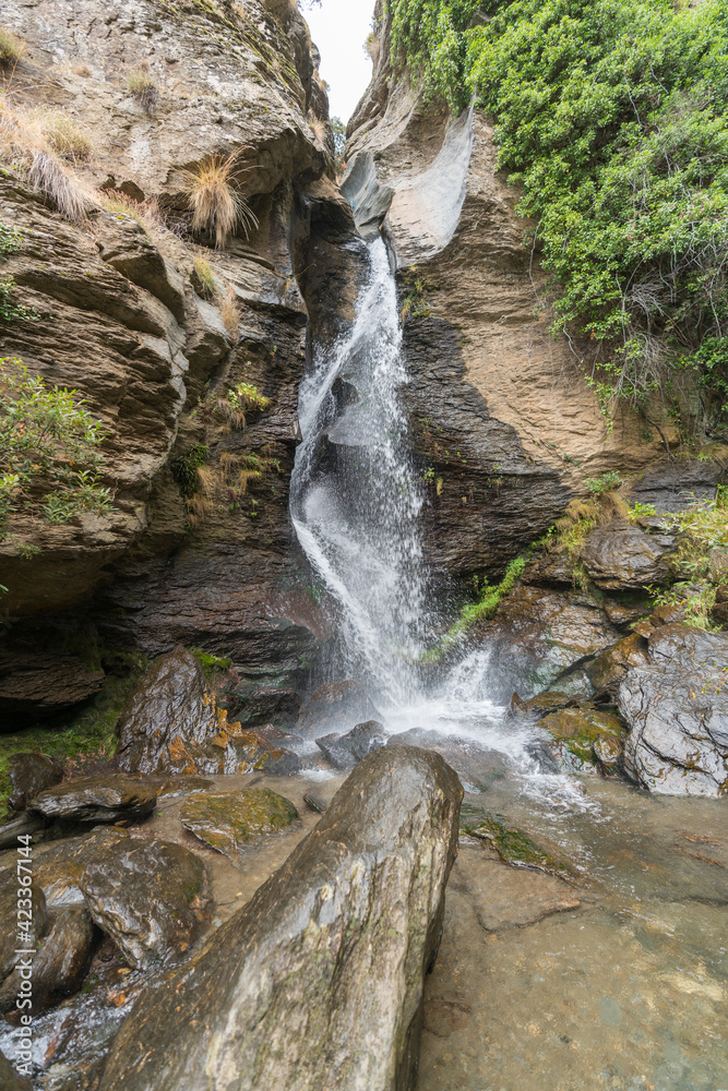 Obraz premium waterfall in Sierra Nevada