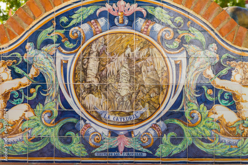 Arte o Art con Azulejo o Tile en el pueblo de Aracena, en la provincia de Huelva, en la comunidad autonoma de Andalucia, en el pais de España