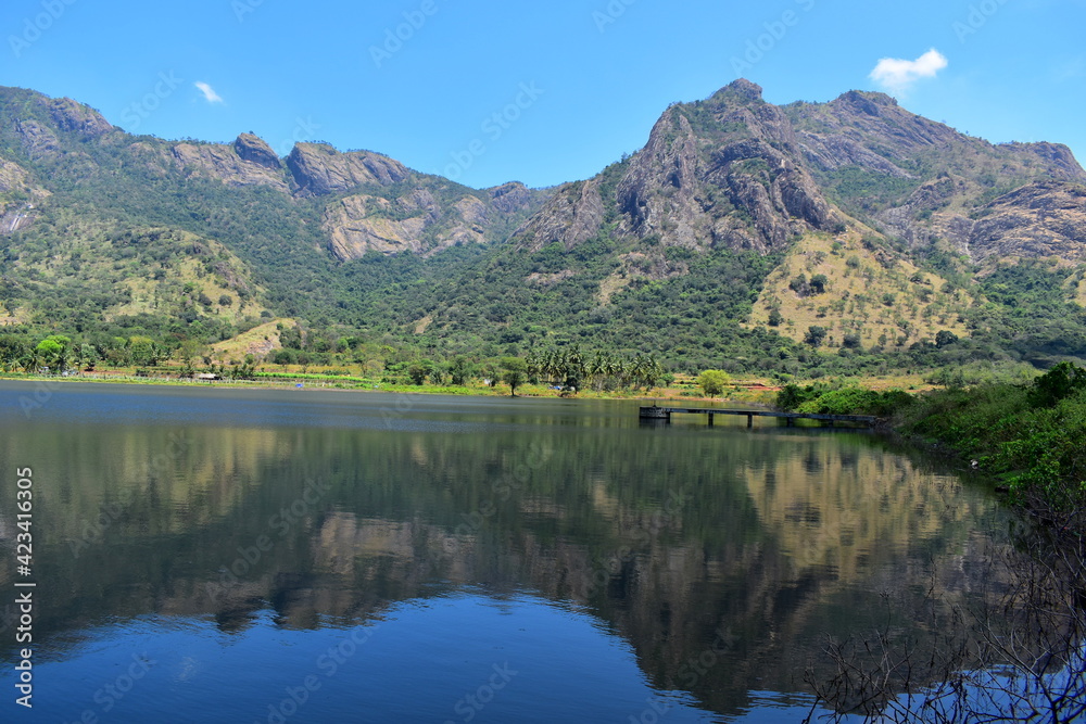 Scenic Combai Dam in DIndigul